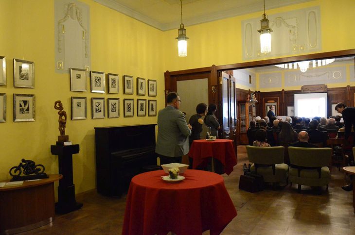 Čtyři příběhy bílé a černé 21 (cena za soubor 26 listů s přebalem - samostatně neprodejné) - 2